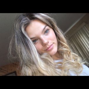 Meet your Posher, Kaylee